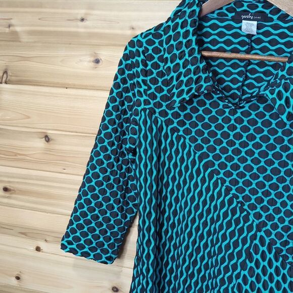 Yushi Top Womens Top Small Teal and Black Textured Tunic Art - Picture 3 of 8